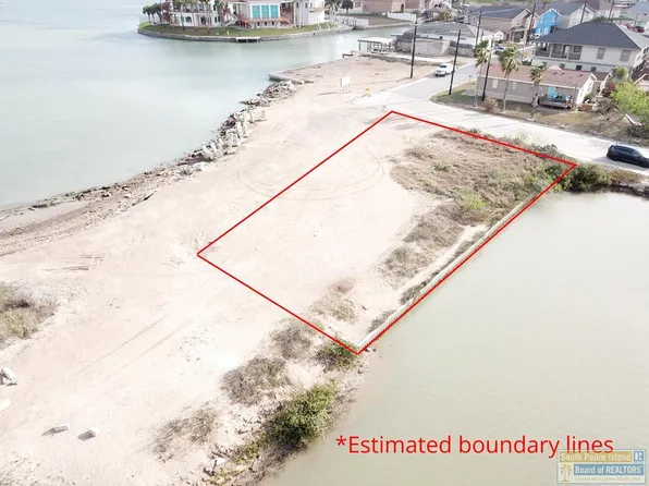 1301 Tarpon Ave, Pt Isabel, TX 78578