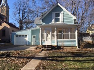 518 2nd St S, Stillwater, MN 55082