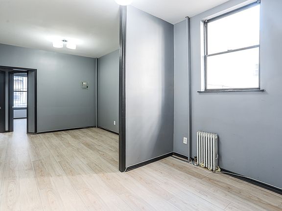 2nd image of 11 Stagg St #1C