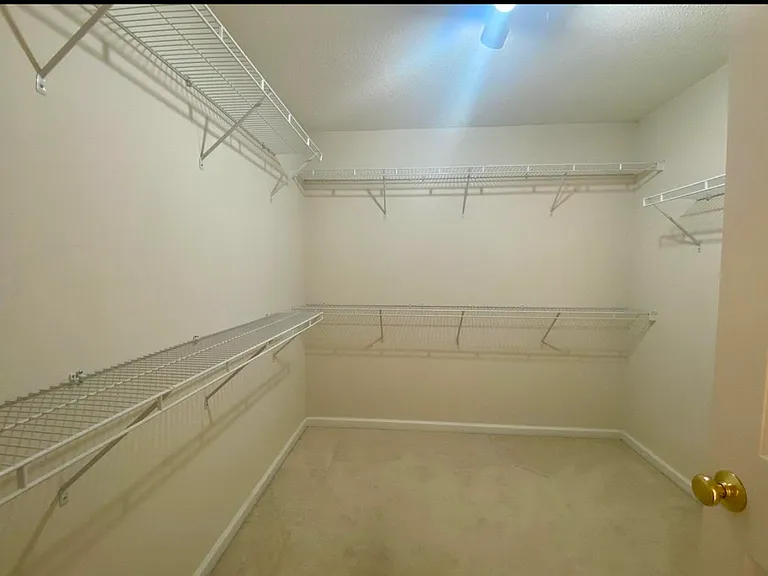 230 Regent Sq #230 — Photo 15
