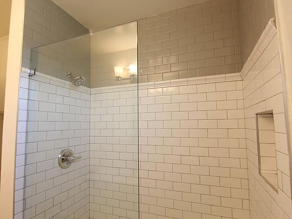 5th image of 8665 Pickford St #6