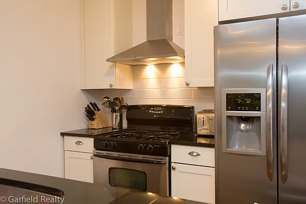 Rented by Garfield Realty  | media 19