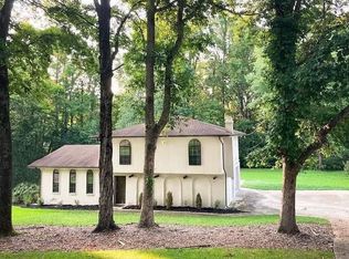 7527 Irongate Dr, Hixson, TN 37343