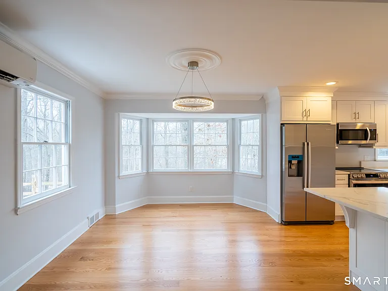 1005 Smith Ridge Rd — Photo 4