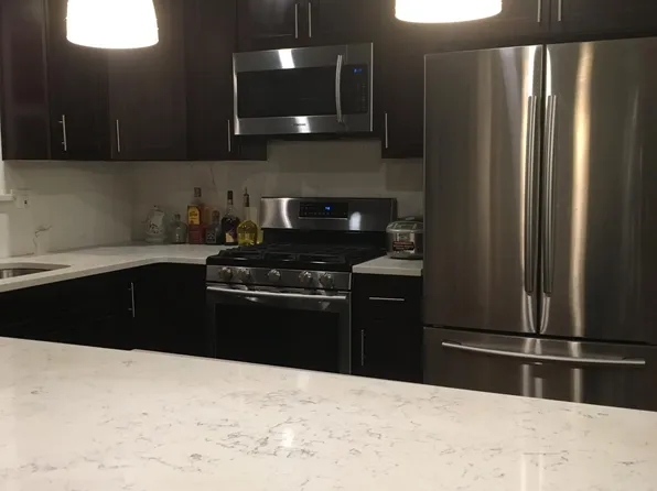 132 Bergen St APT 3, Harrison, NJ 07029