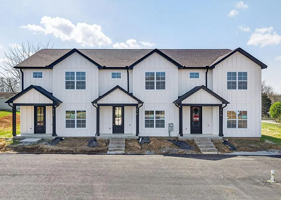 212 W Jere Whitson Rd #212