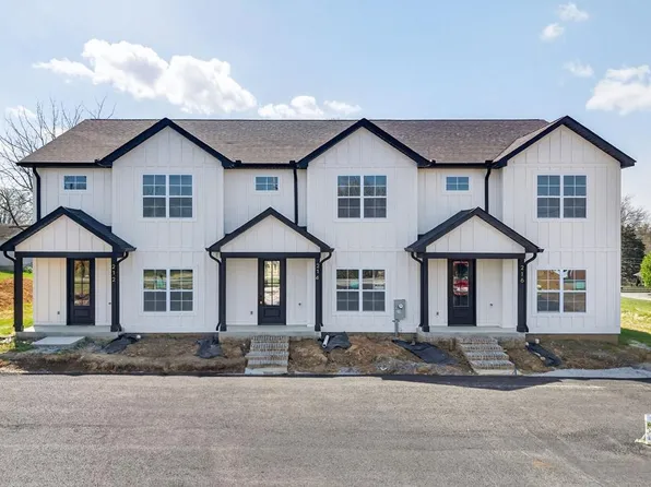 212-216 W Jere Whitson Rd, Cookeville, TN 38501