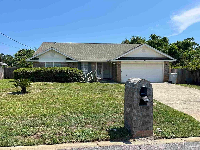 1545 Kitty Hawk Dr — Photo 2
