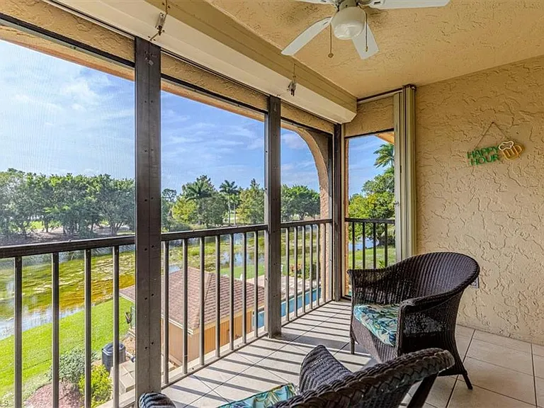 5535 Rattlesnake Hammock Rd #302 — Photo 23
