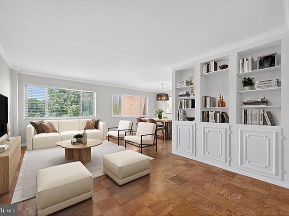 4th image of 3900 Tunlaw Rd NW APT 618