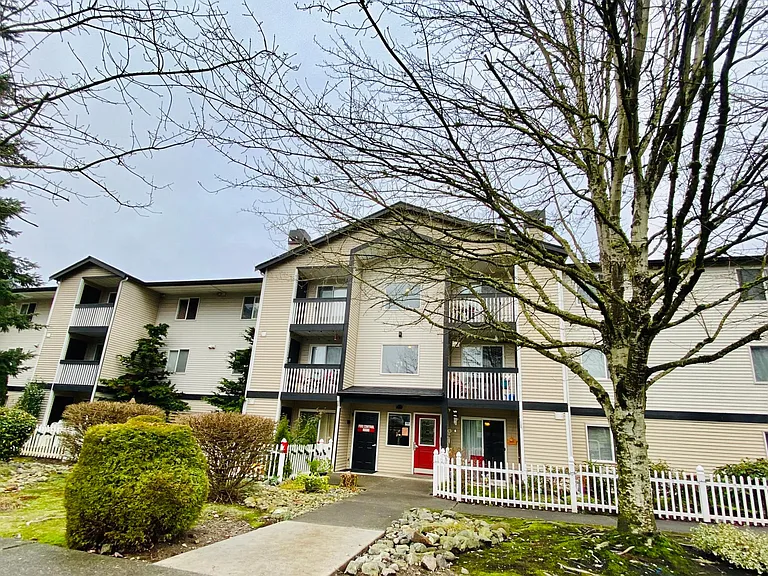 16517 Currie Rd SE #B-206 — Photo 18