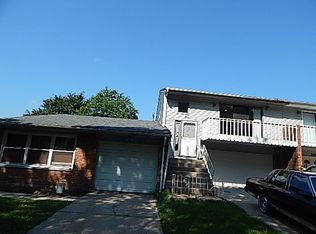 21636 Peterson Ave, Sauk Village, IL