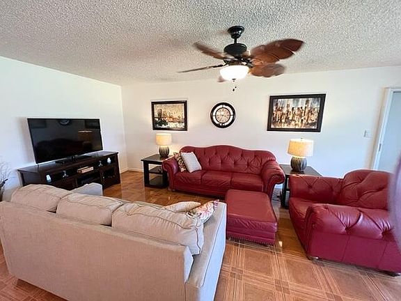 4th image of 3250 Park Ln APT C