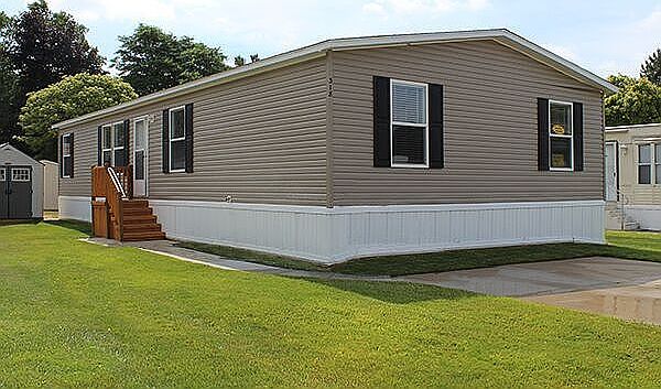 1st image of 318 Marquette Dr