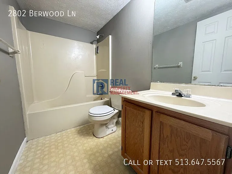 2802 Berwood Ln — Photo 17
