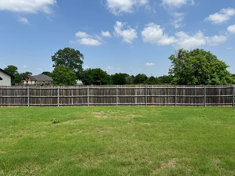 6308 Ashford Trl — Photo 20