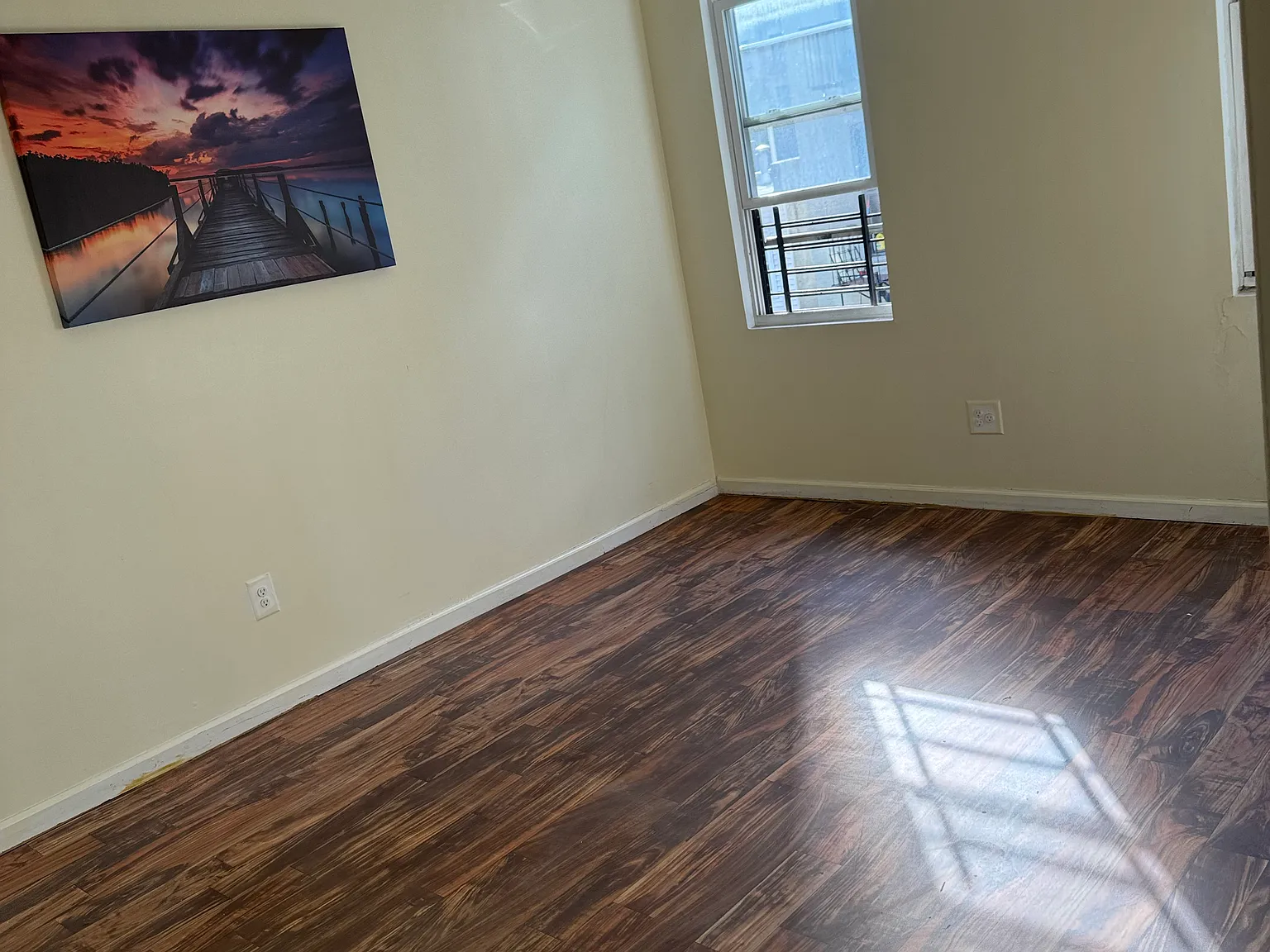 2 bed, 1900 sqft, $2,300 — Photo 3
