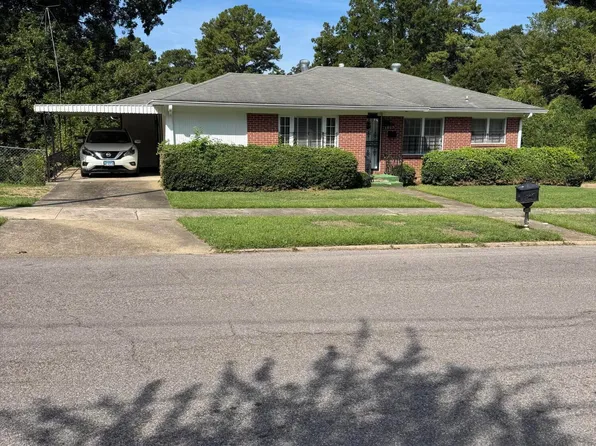 1825 25th Ave, Meridian, MS 39301