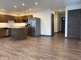 209 N 76th Ave, Yakima, WA 98908