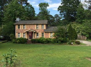 508 Cole Dr, Lilburn, GA 30047