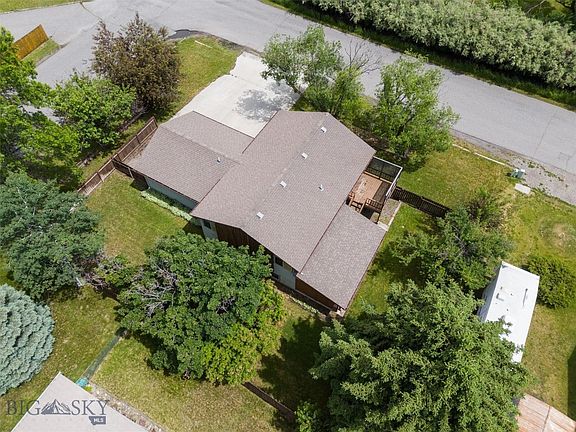 2nd image of 103 Quinella St