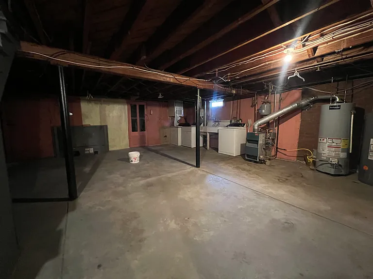 23 Home Ave — Photo 17