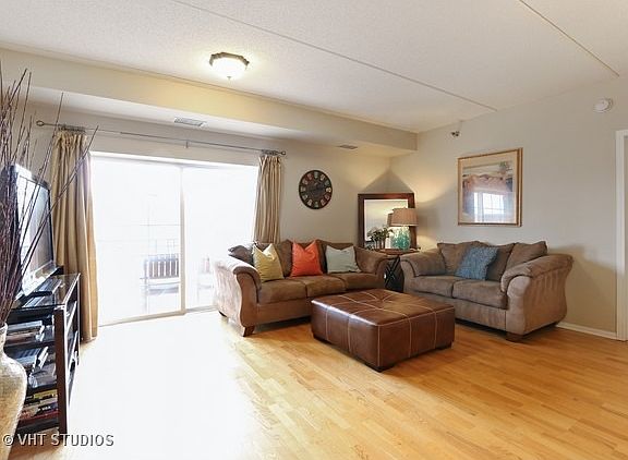2nd image of 390 W Mahogany Ct Unit 403