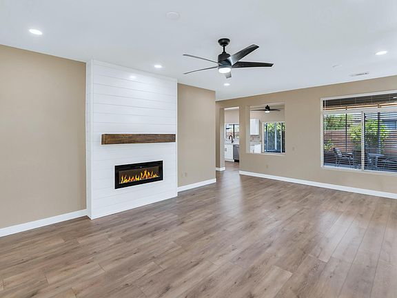 2nd image of 13623 W Utica Drive