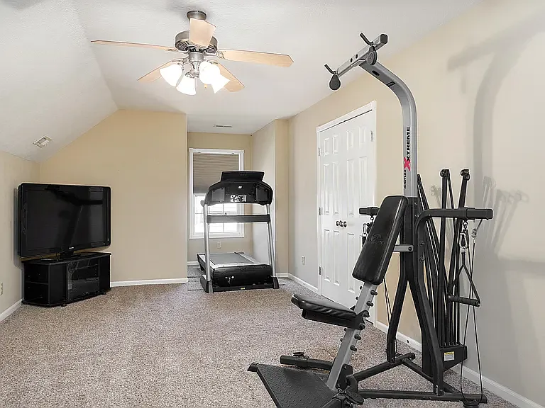 835 E Country Ridge St — Photo 32