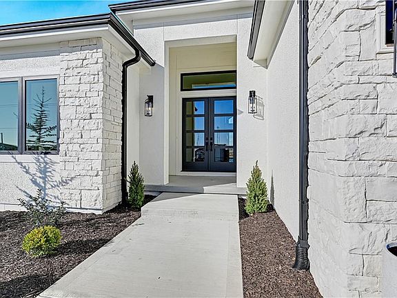 5th image of 16220 S Twilight Ln