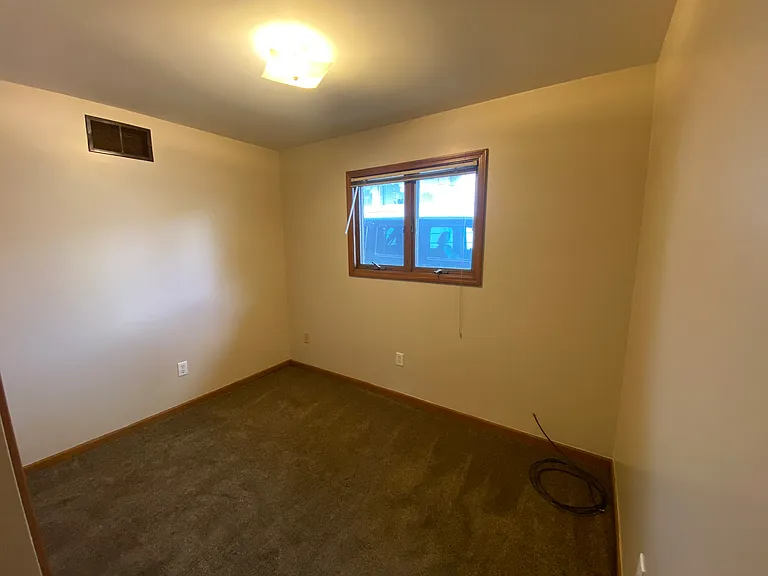 1478 Euclid St — Photo 8
