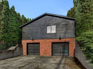 5215 SE Division St, Portland, OR 97206
