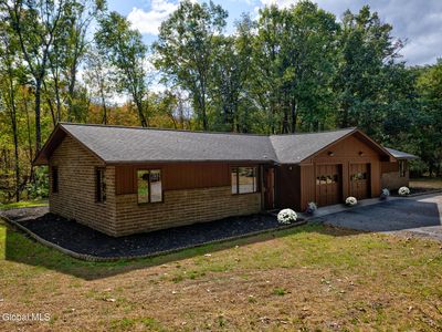 106 Ruggles Road, Saratoga Springs, NY, 12866