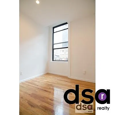 Rented by DSA Realty | media 12