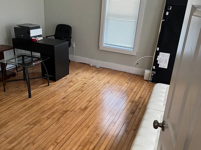 91 E Ashland St #1 — Photo 9