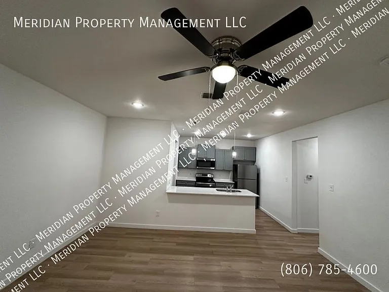5513 Itasca St — Photo 2