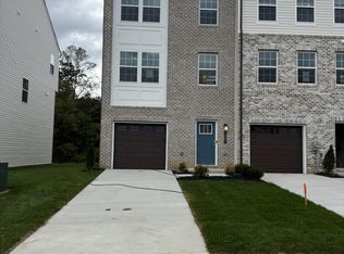 16651 Green Glade Dr, Brandywine, MD 20613