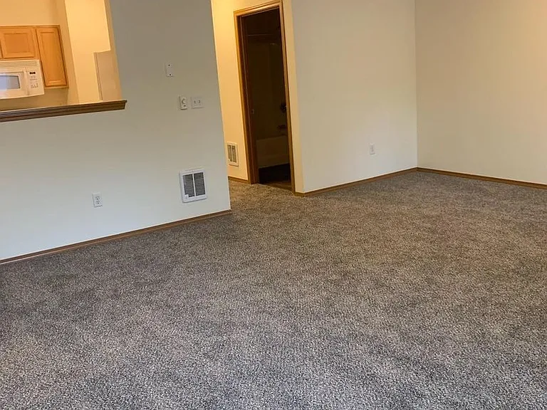 Belleau Woods Apartment Homes — Photo 10