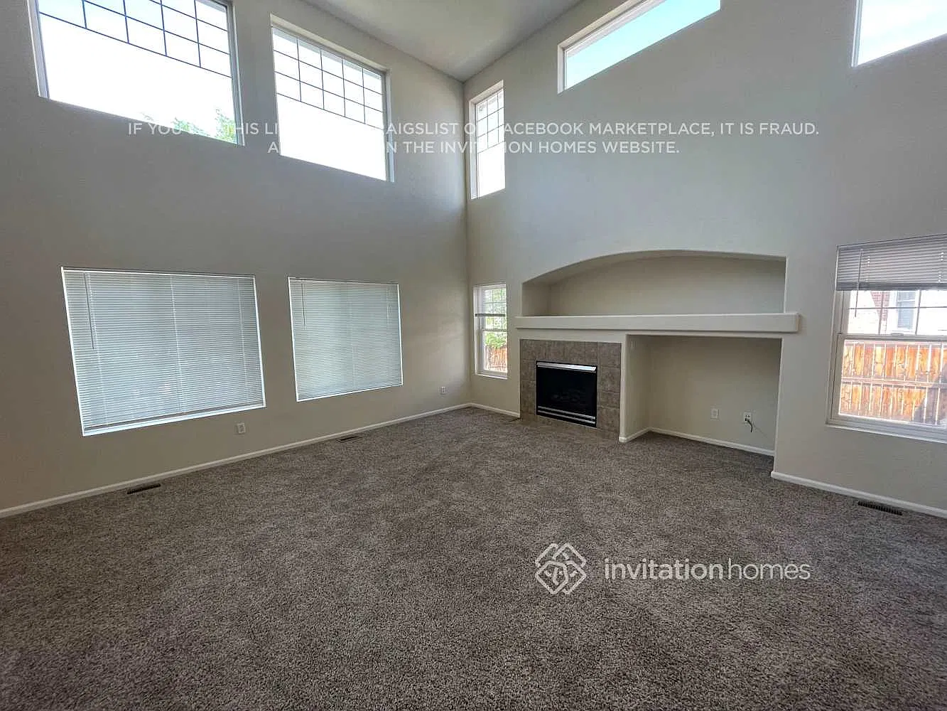 20129 E Doane Dr Aurora, CO 80013 — Photo 2