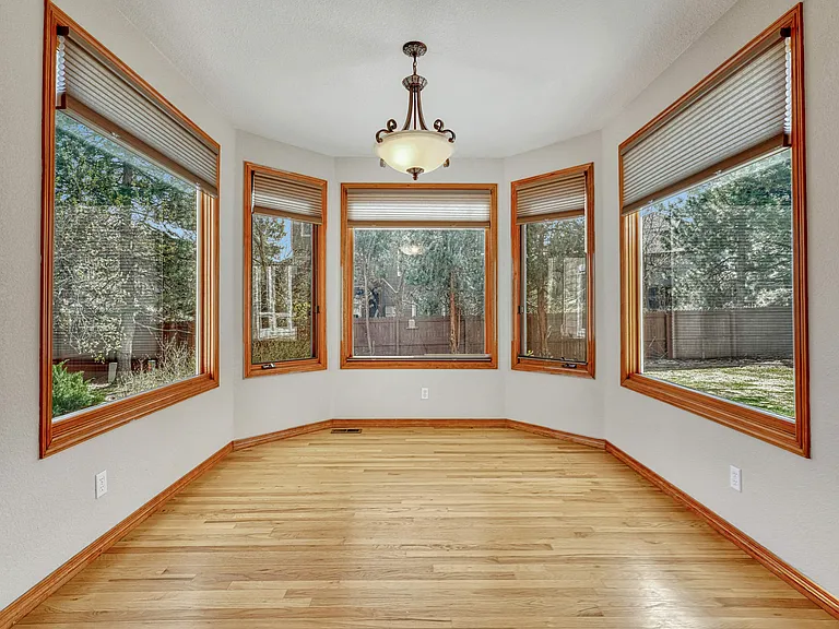 8406 Green Island Cir — Photo 29