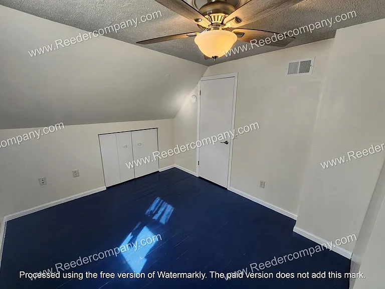 9028 W Delaware Pkwy — Photo 12