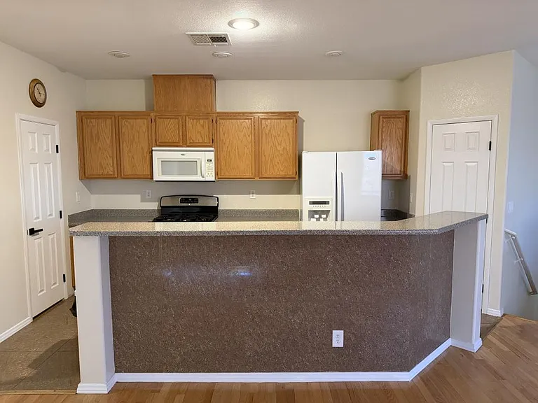 6250 W Arby Ave #121 — Photo 9