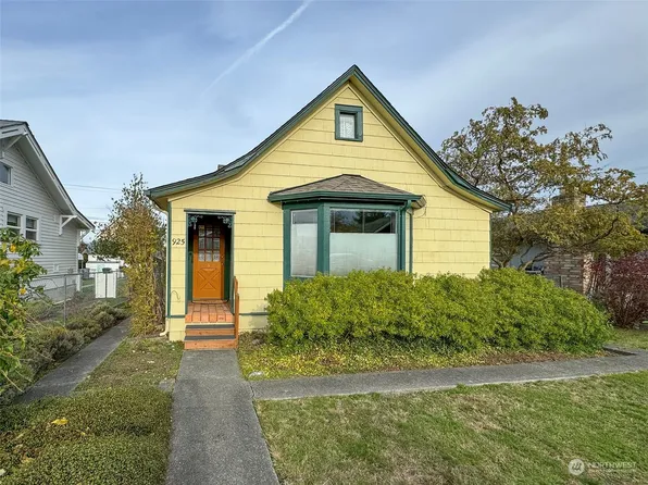 925 E 5th Street, Port Angeles, WA 98362