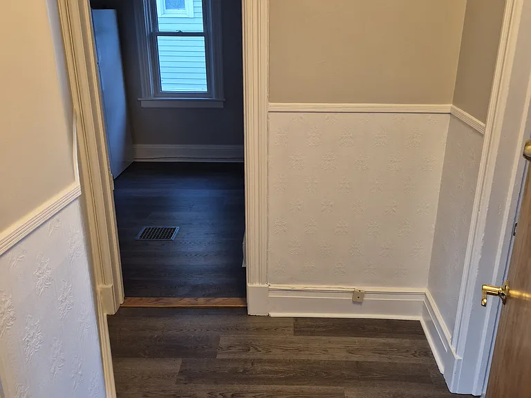 524 2nd St #2 — Photo 9
