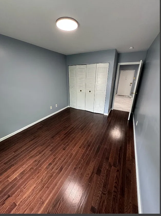 2 bed, 550 sqft, $1,800 — Photo 3
