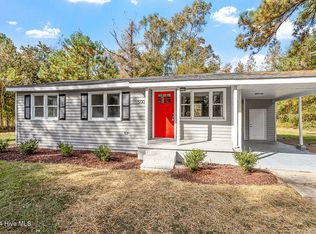 500 Durham Lake Rd #B, Dudley, NC 28333