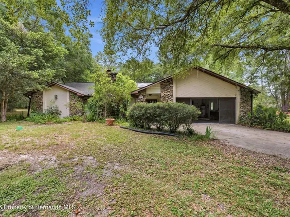 4444 Raines Rd, Brooksville, FL 34604
