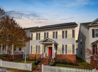 22774 Sweetspire Dr, Clarksburg, MD 20871