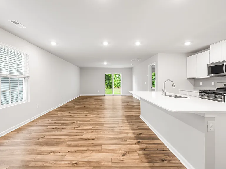 10154 Chatham Run Ln — Photo 8
