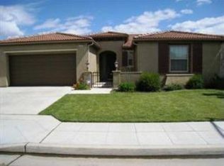 7450 E Redlands Ave, Fresno, CA